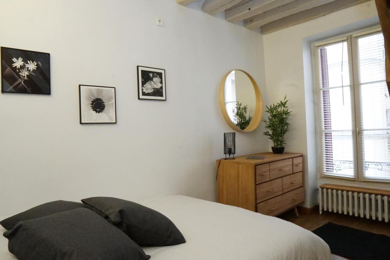 Exigehome-Ici Habita Voltaire Maison En Plein Centre Ville Сен-Жермен-ан-Ле Экстерьер фото